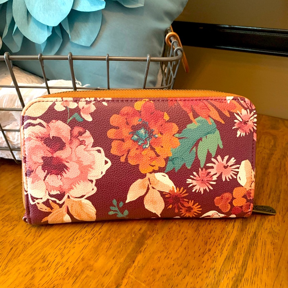All About The Benjamin’s wallet